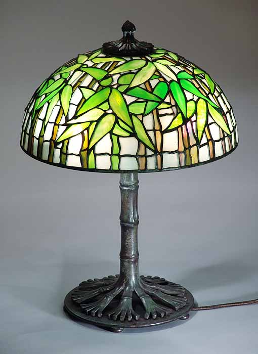 Leaded Glass & Bronze Tiffany lamp