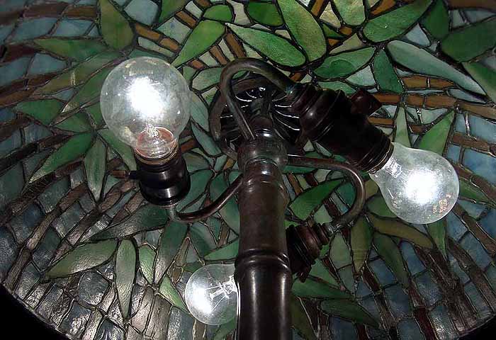 tiffany lamp