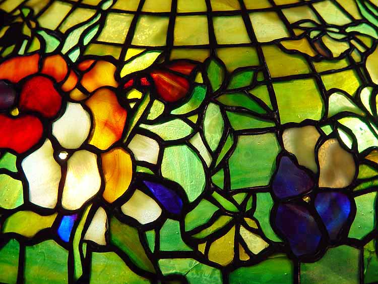 Leaded Glass Tiffany lamp