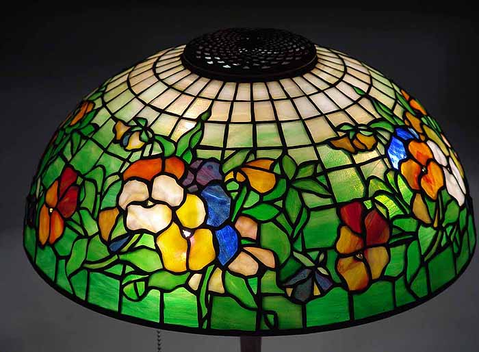 Leaded Glass Tiffany lamp