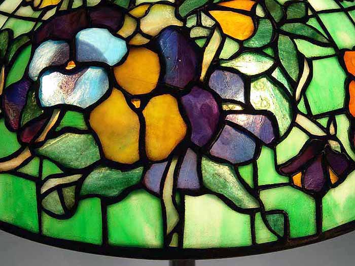 Leaded Glass Tiffany lamp