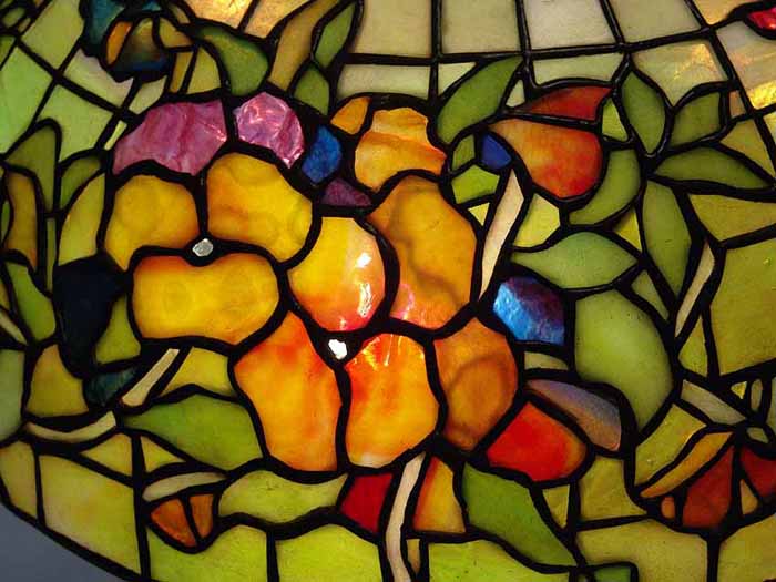 Leaded Glass Tiffany lamp