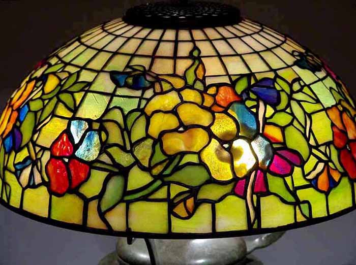 tiffany lamp