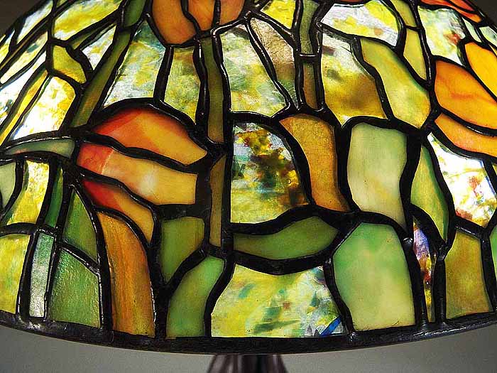 Leaded Glass Tiffany lamp