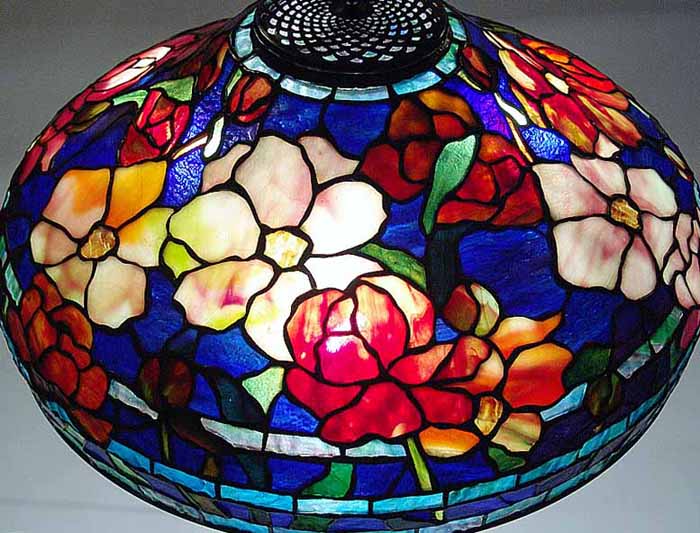 Leaded Glass Tiffany lamp