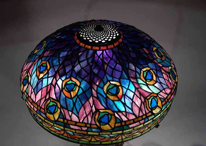 Tiffany lamp