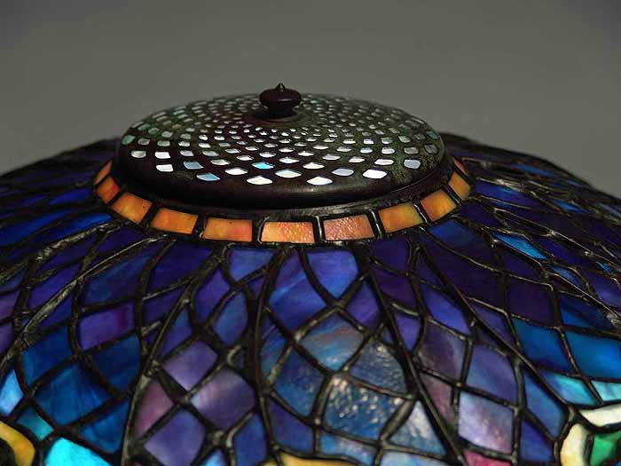 tiffany lamp