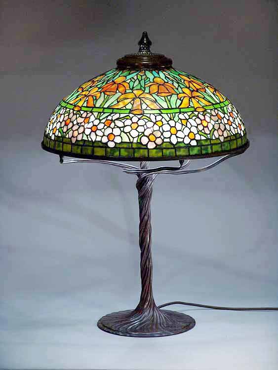 20" Jonquil Daffodil leaded glass and bronze Tiffany lamp #1917