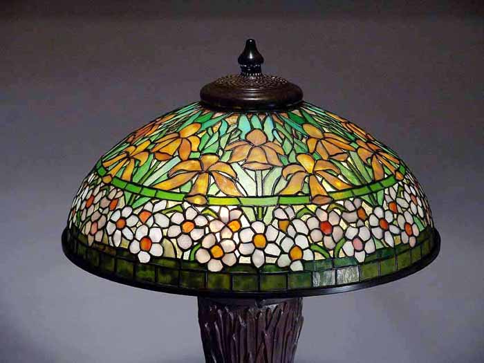 Leaded Glass Tiffany lamp