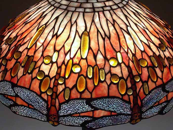 Tiffany lamp