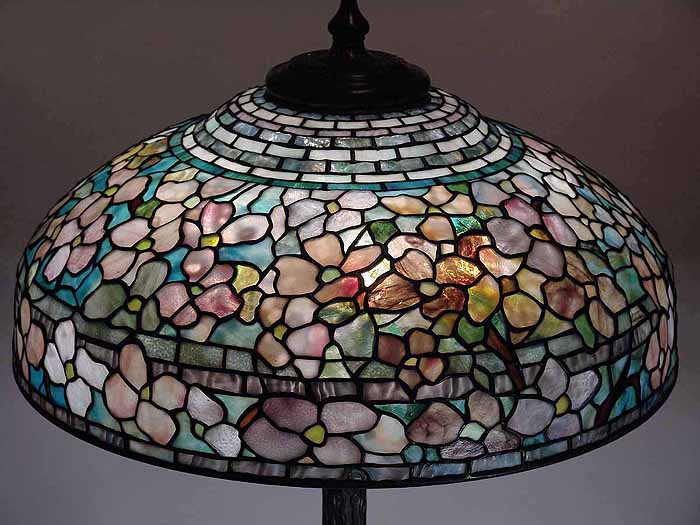 tiffany lamp