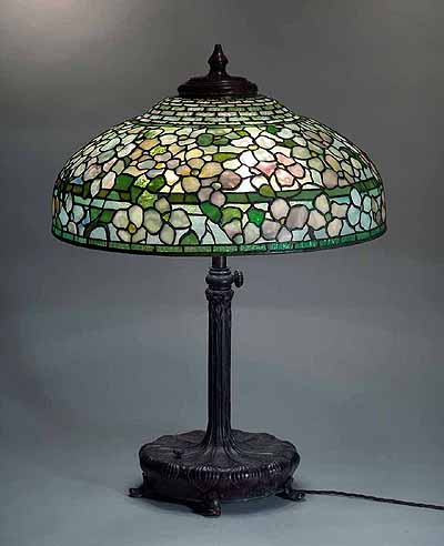 22" DOGWOOD Tiffany table lamp