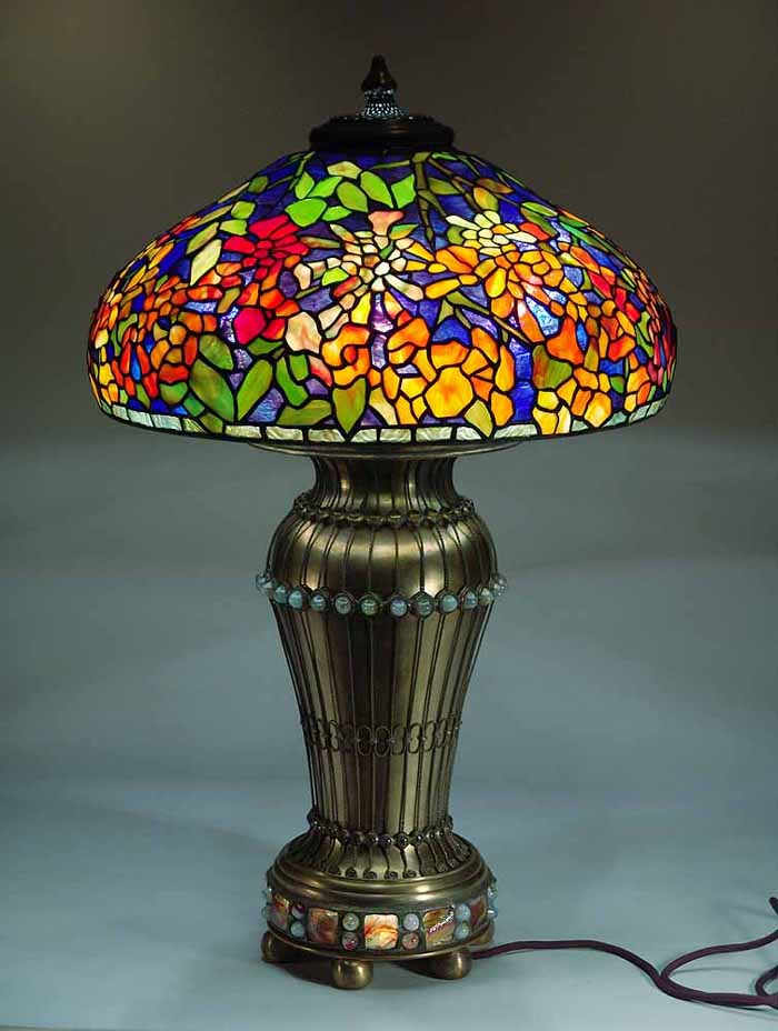 Tiffany lamp