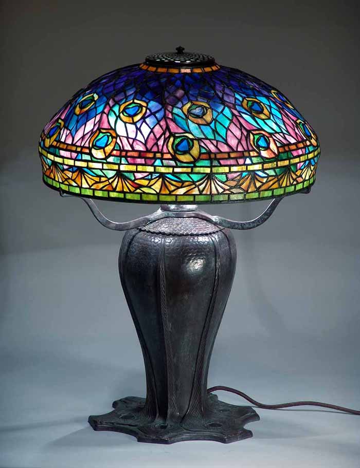 18" Peacock leaded Glass Tiffany Lamp #1472 and Bronze cast Urn Base #1455